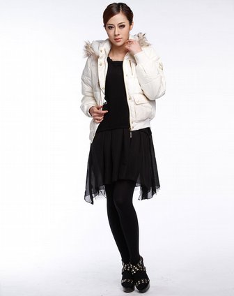 Rocawear-女装<em>女款白色</em>短款<em>棉服</em>_唯品会名牌