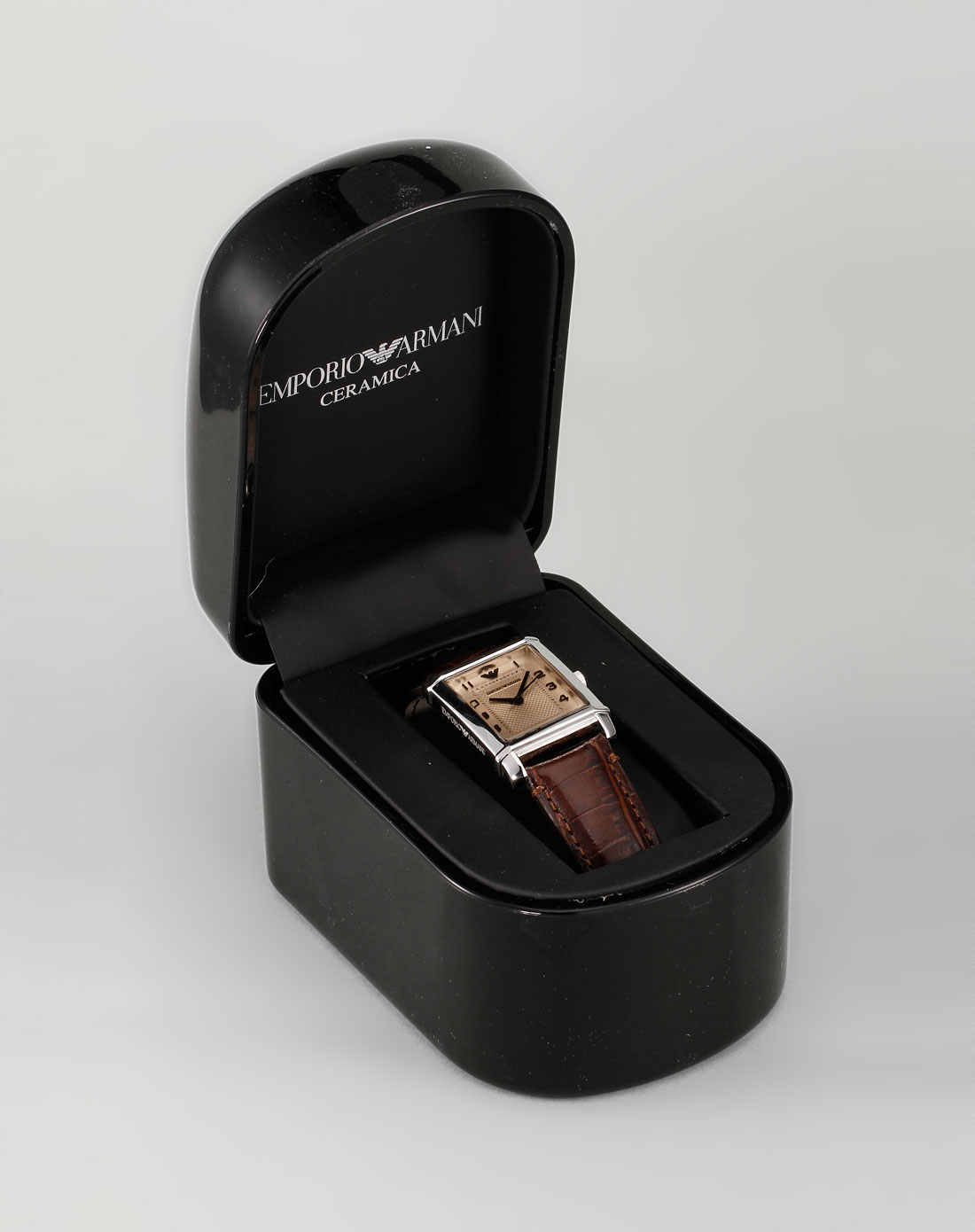 <em>阿玛尼</em>Emporio <em>Armani</em>-<em>手表女款</em>棕/银/<em>白色</em>压纹
