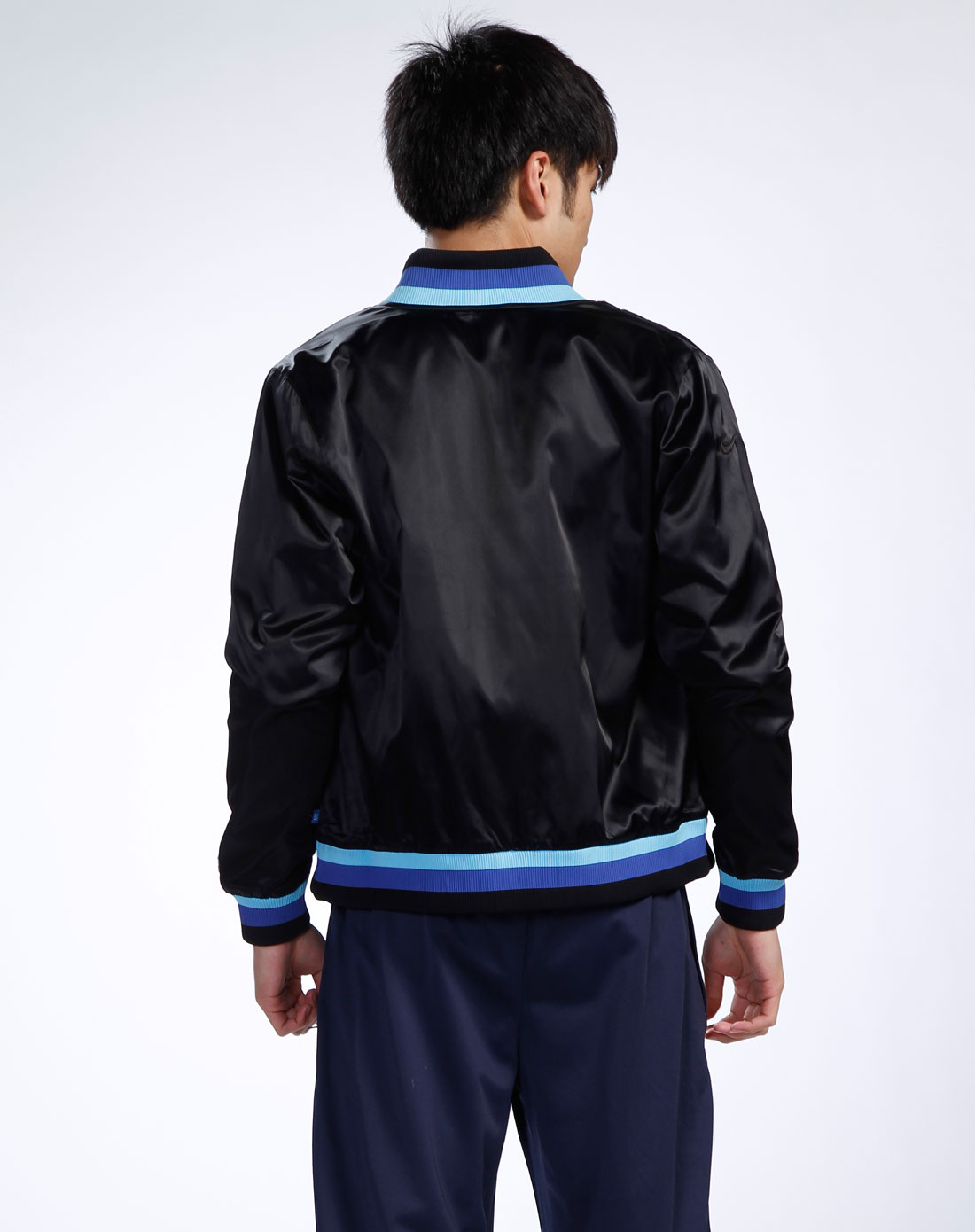 <em>耐克NIKE男款</em>梭织<em>外套</em>349338-010_唯品会