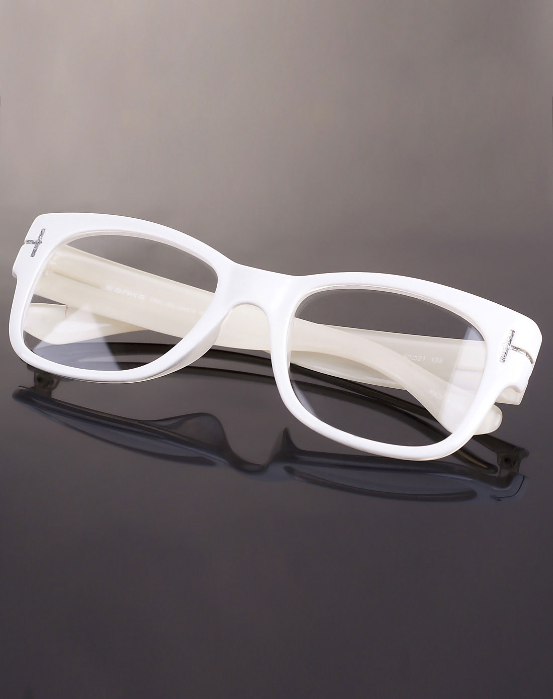 时尚造型眼镜框/白色