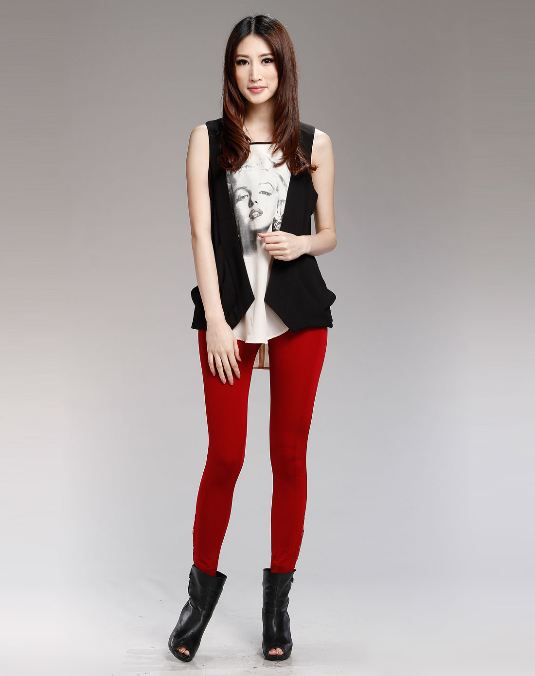 nunca黑色<em>时尚马甲</em>