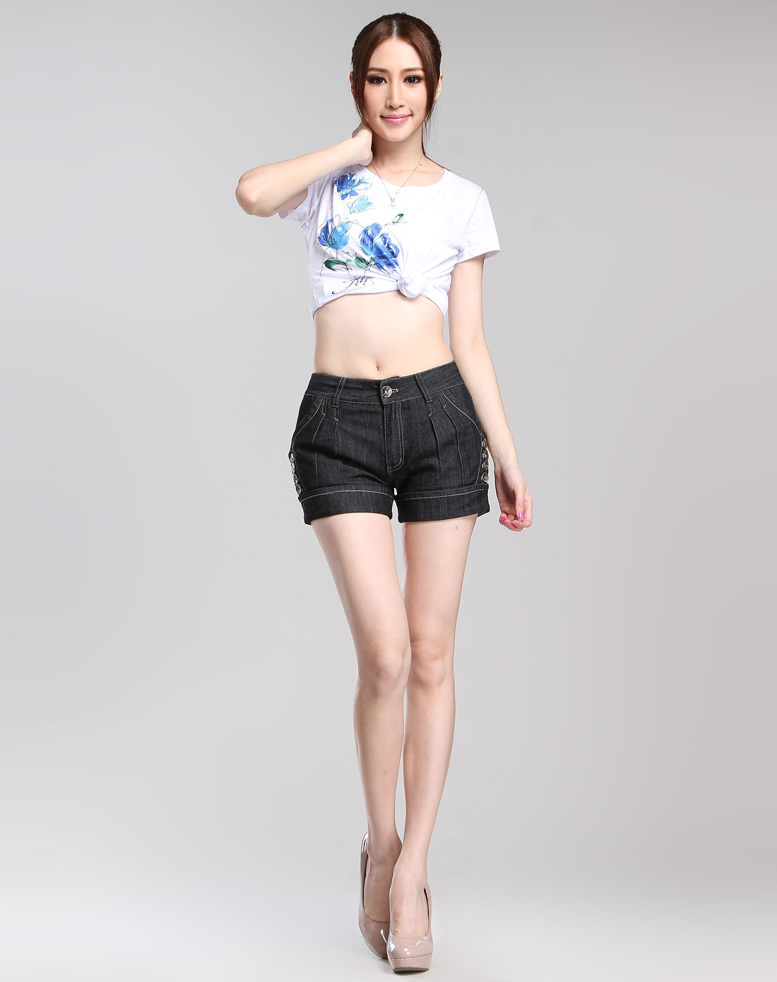 旗牌王KIPONE黑色个性时尚中低腰<em>牛仔短裤</em>5