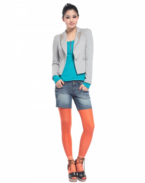 婉甸WANDIAN蓝色中低腰<em>牛仔短裤</em>_<em>唯品会</em>名