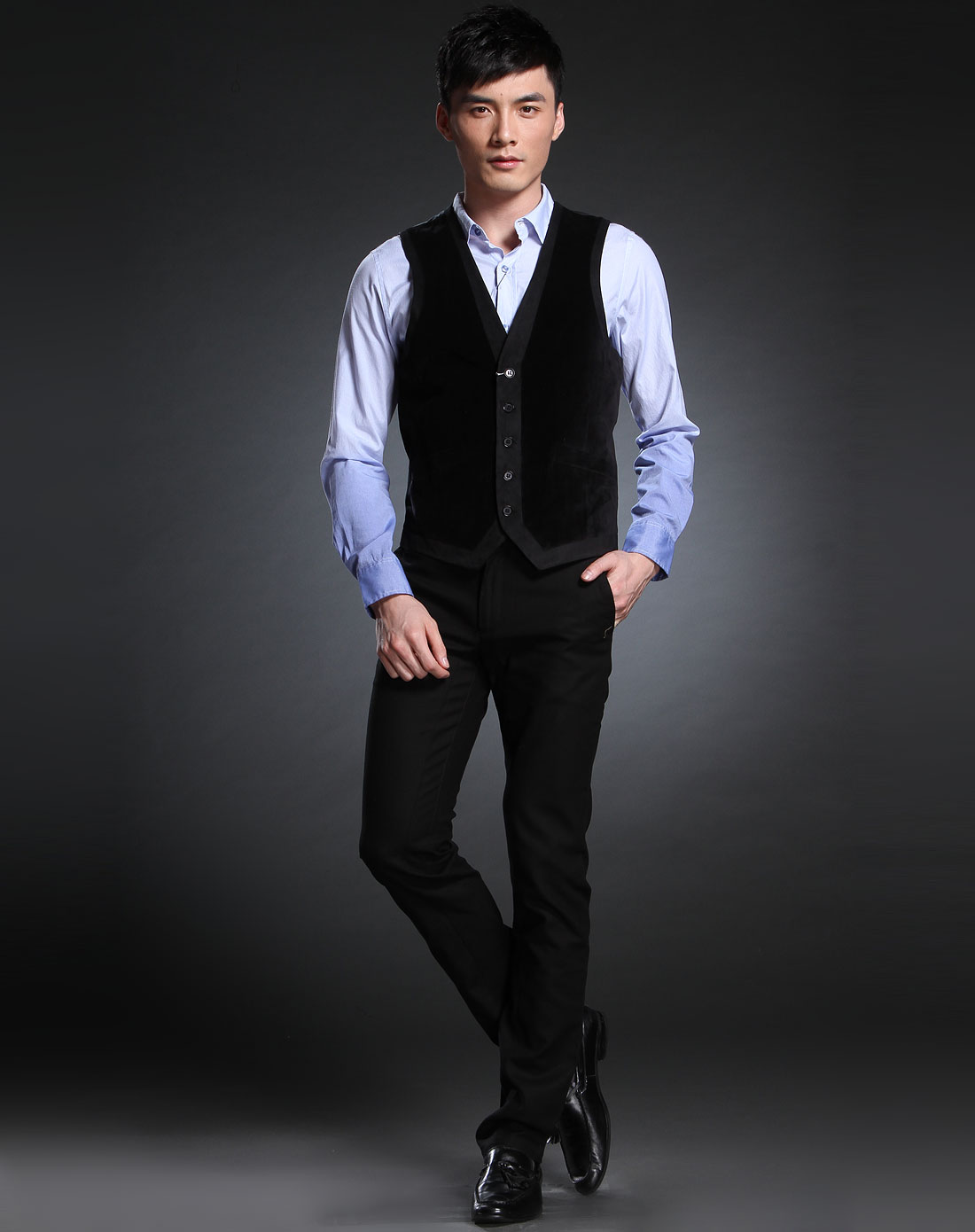 jeans男款黑色<em>时尚马夹</em>241180511