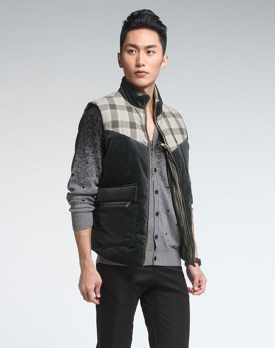 阿佐巴A.ZORBA深绿色<em>格子羽绒马甲</em>1240400