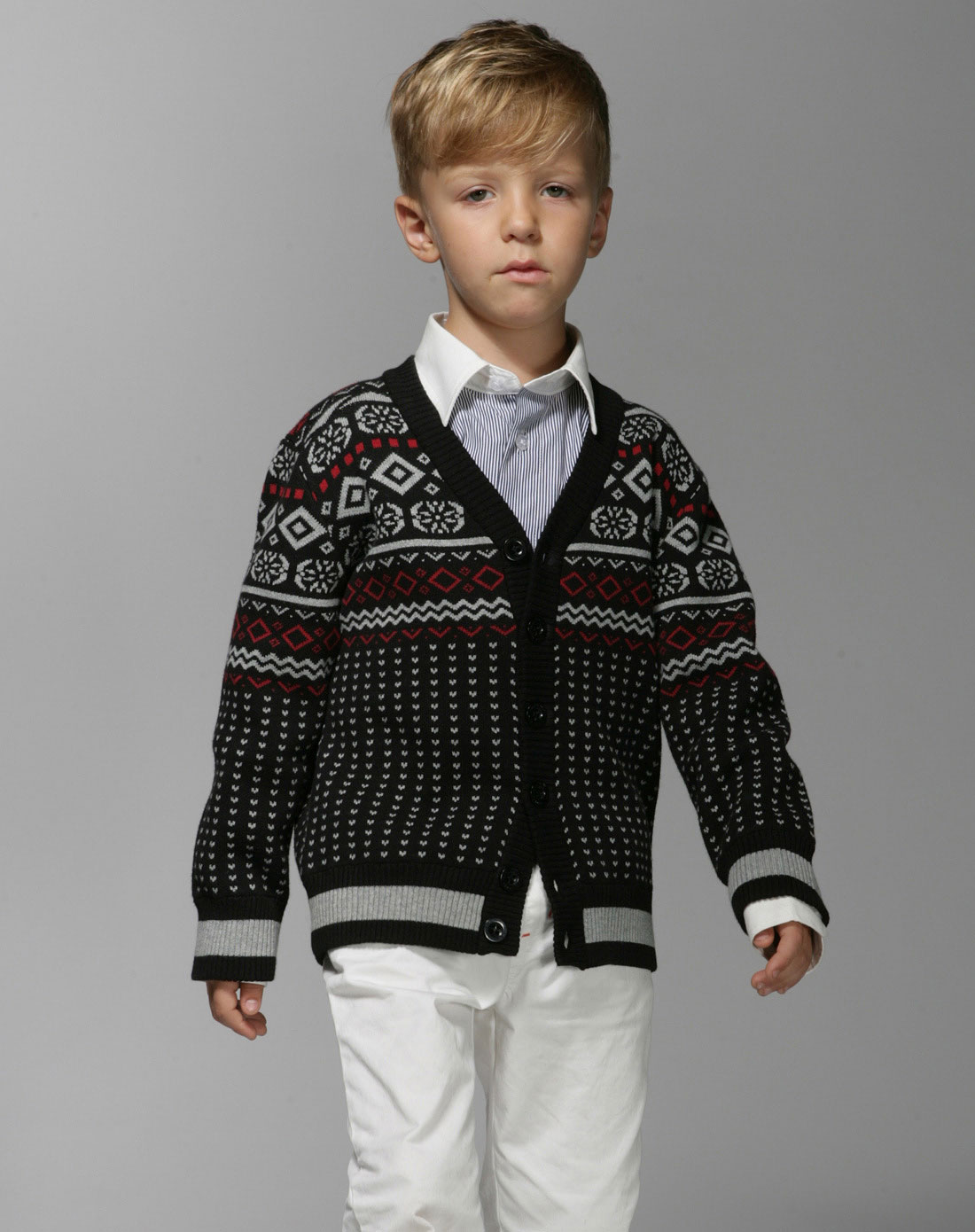 马骑顿MQD男<em>男童黑色开衫</em>V领<em>毛衣</em>M113207