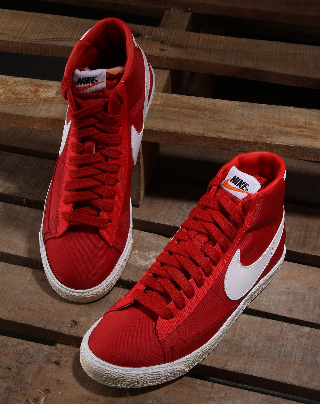 <em>耐克Nike</em>-红色BLAZER HIGH (VNTG) ND高邦休