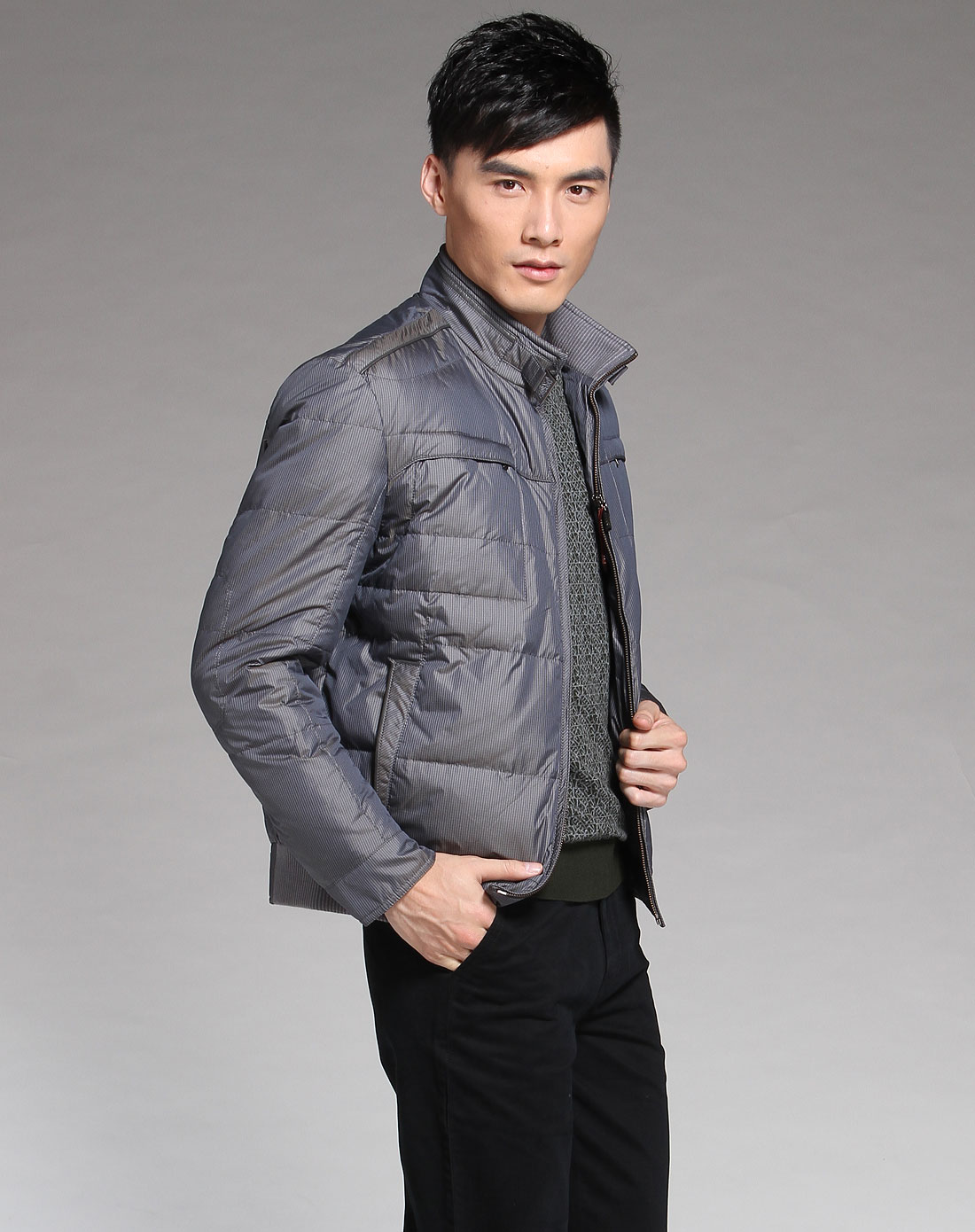 凯撒<em>kaiser</em>男<em>女装</em>男款灰色格子休闲长袖羽绒服