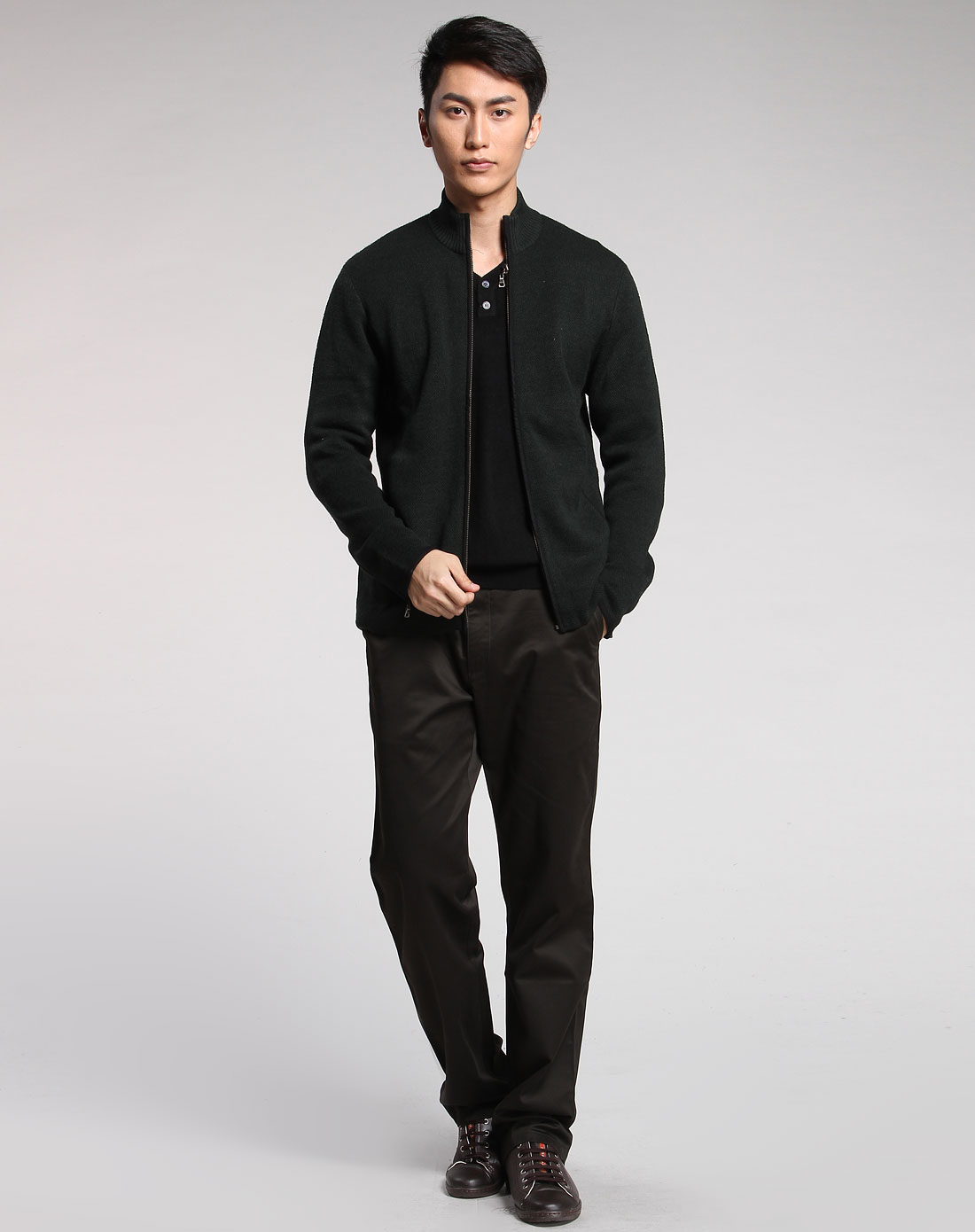 斯托梵诺stovenno墨绿色时尚简约立领长袖毛衣外