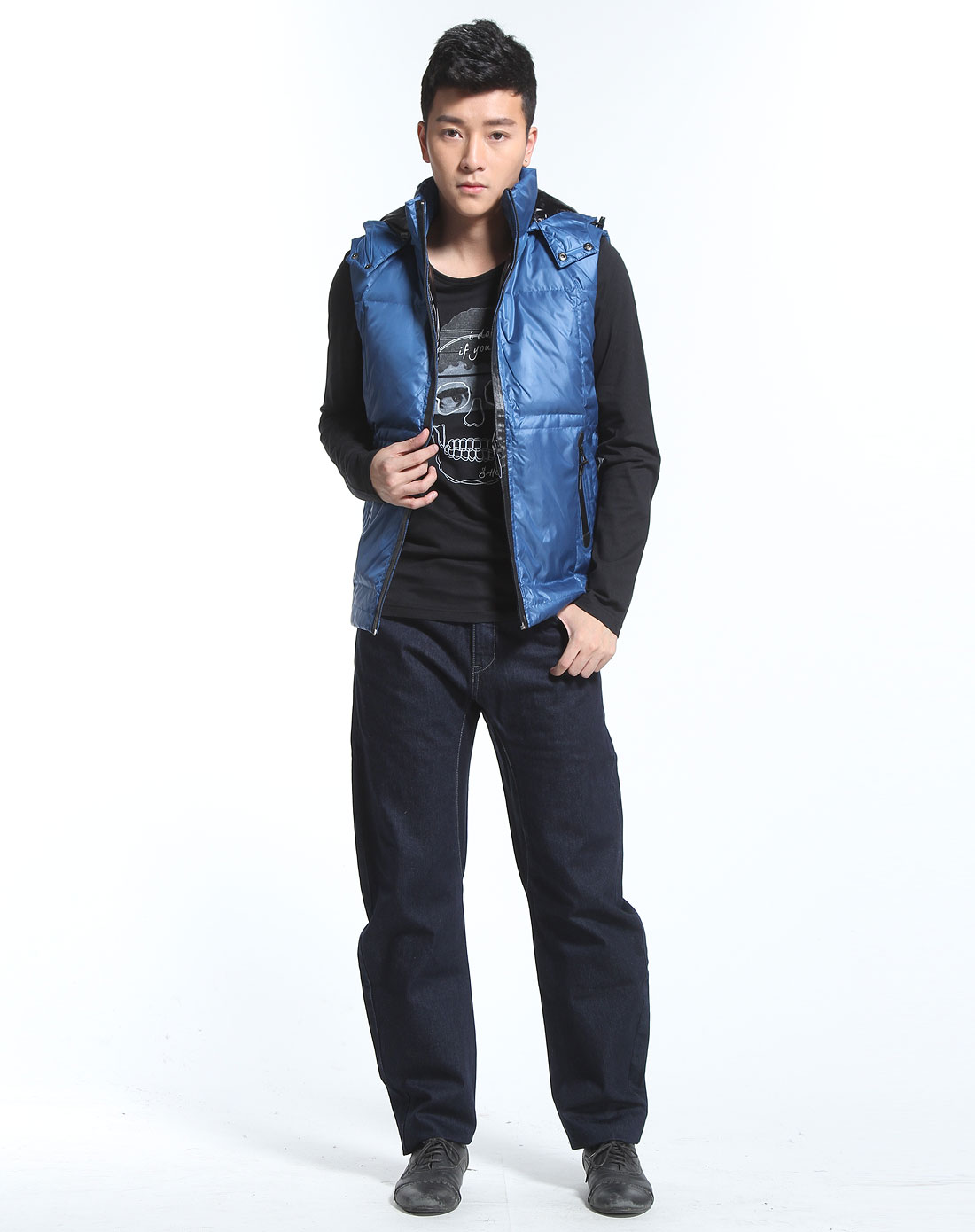 马克华菲SHAKE蓝色连帽休闲羽绒<em>马甲</em>31130