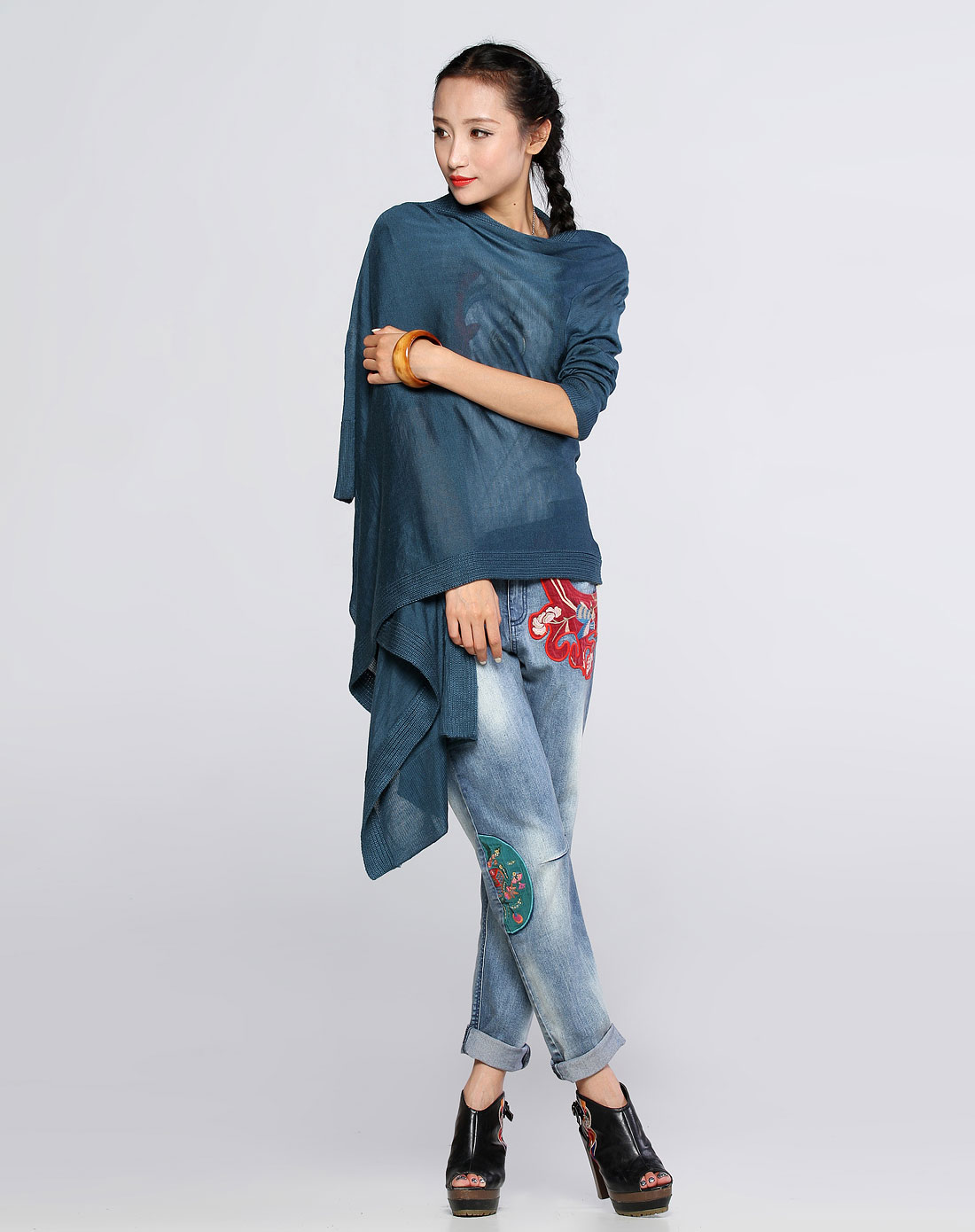 裂帛蓝色<em>针织衫女中长款开衫</em>25351215_唯品