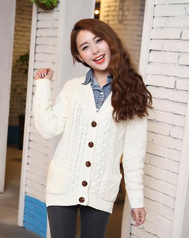 韩都衣舍HSTYLE女款<em>米白色</em>麻花<em>开衫针织</em>衫J