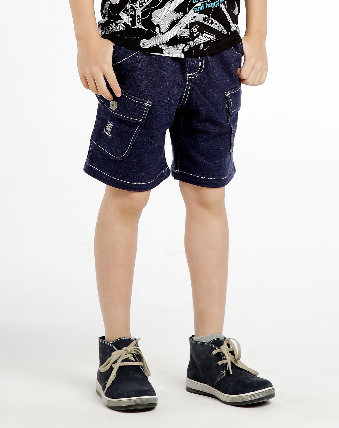 安奈儿Annil男女童装<em>男童深蓝色</em>休闲<em>短裤</em>AB1