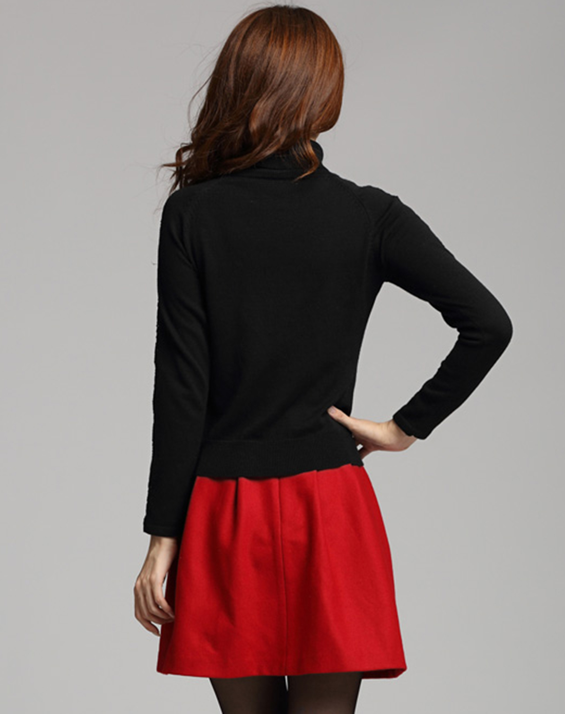 <em>osa</em>女款黑色<em>毛衣</em>se228411000a