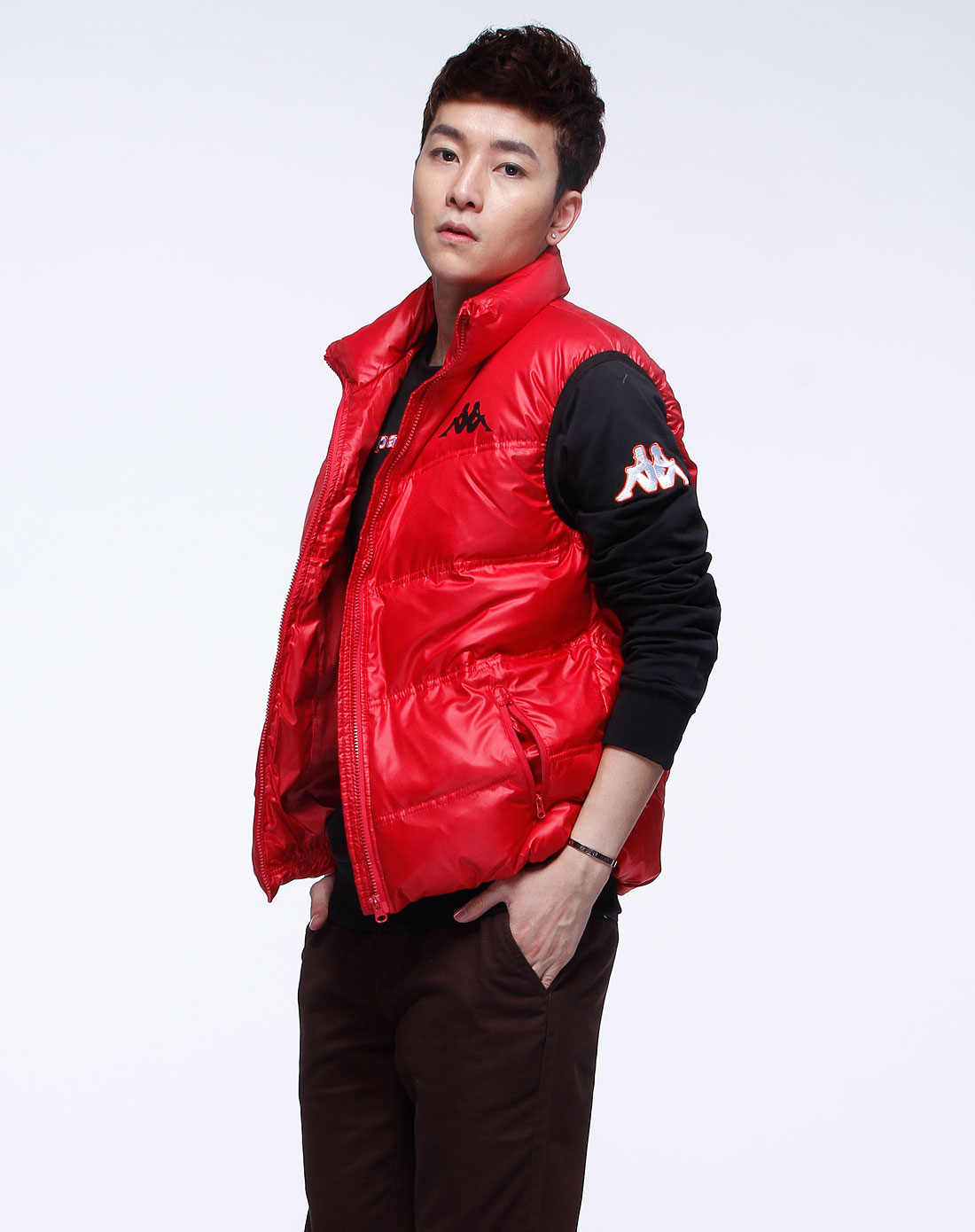 卡帕kappa红色时尚羽绒马甲