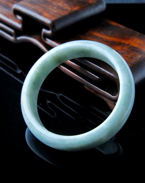 tamina饰品专场天然a货翡翠豆种手镯(附证书)