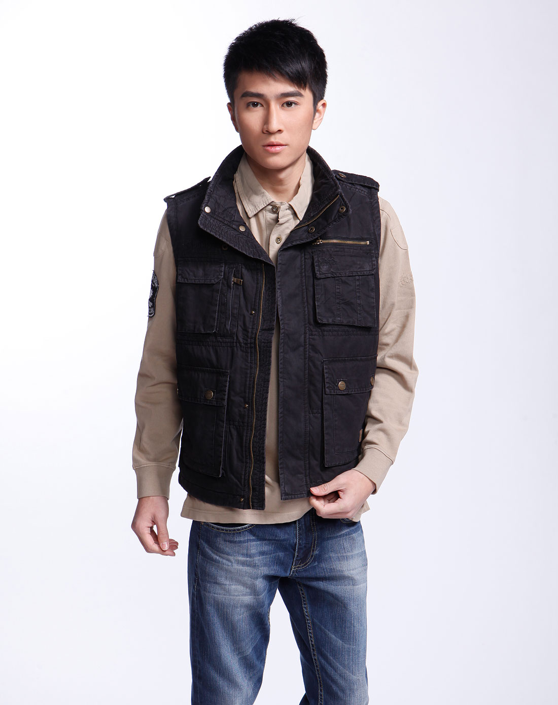 艾迪耐斯addnice男款黑灰色马甲_唯品会名牌时尚折扣网