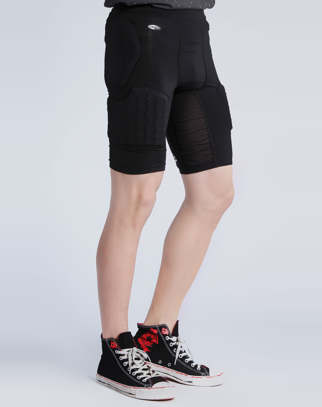 阿迪达斯adidas男款黑色运动加厚紧身短裤