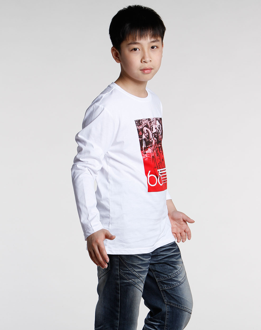 鎏恒色新锐少年装old&new专场男童本白色休闲长袖t恤