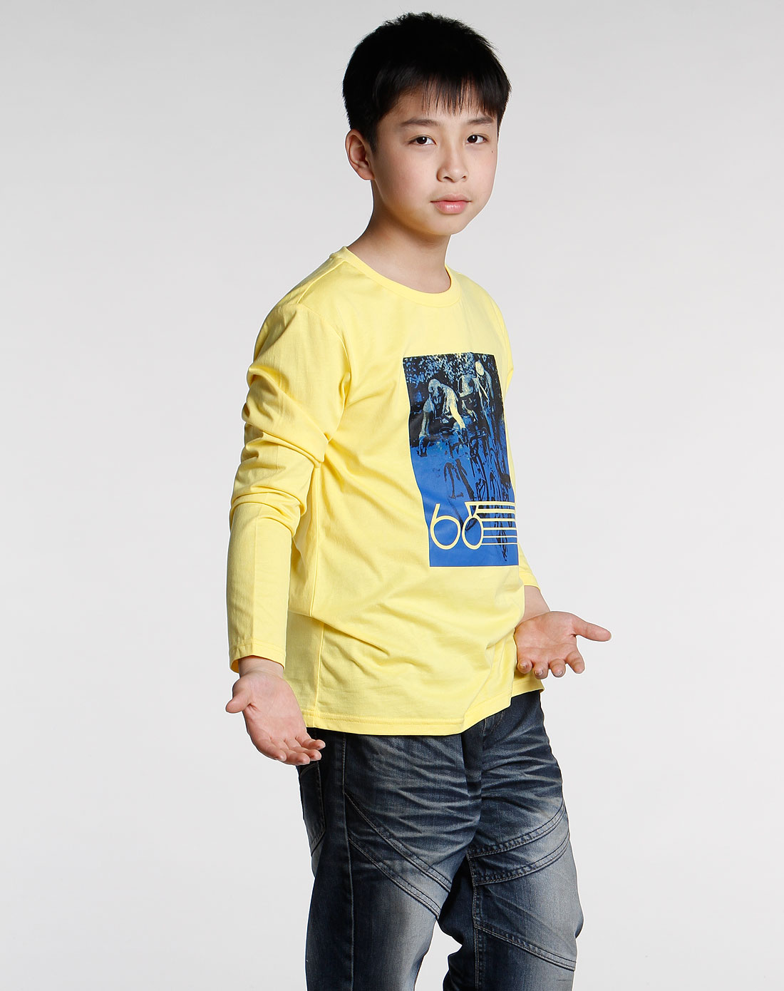 鎏恒色新锐少年装old&new专场男童黄色时尚长袖t恤