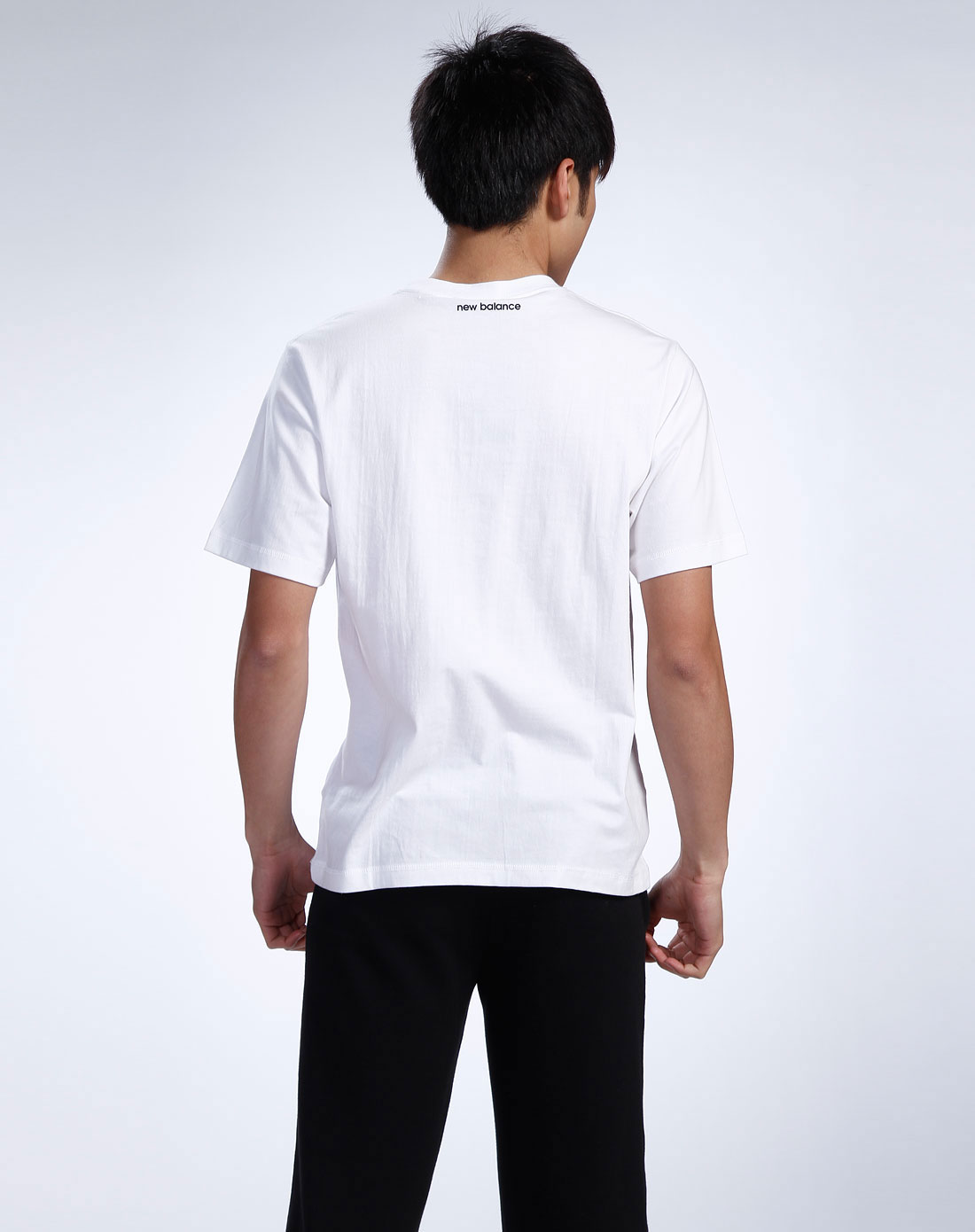 新百伦new balance男款白色短袖印花t恤