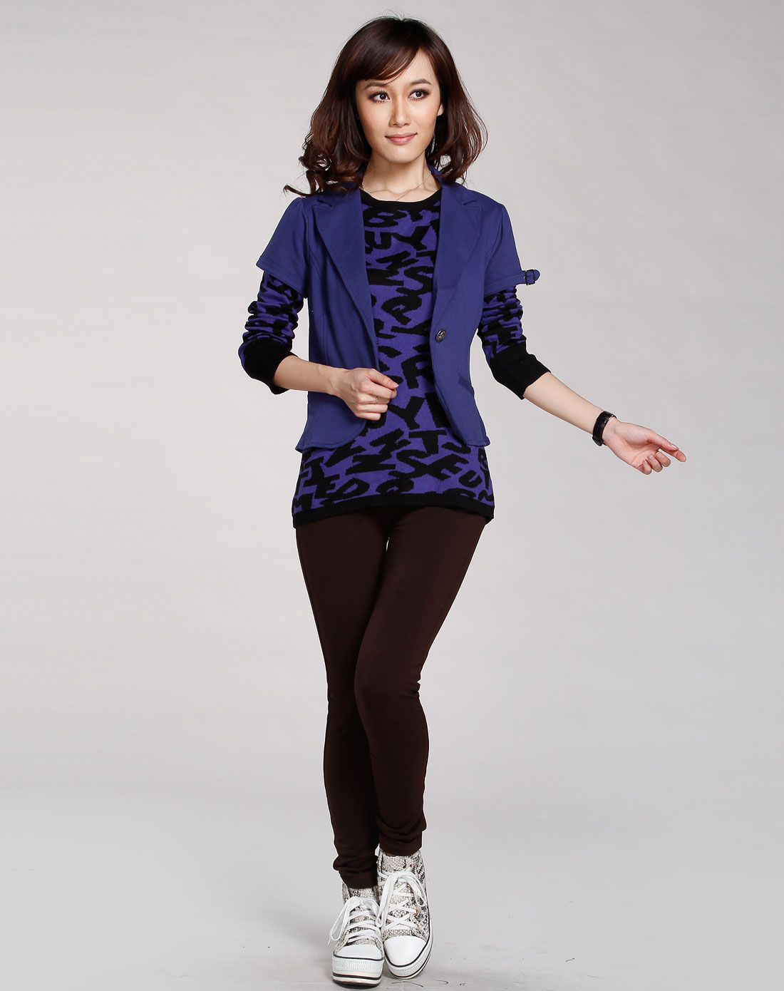 东方骆驼女装专场紫蓝色短袖休闲上衣