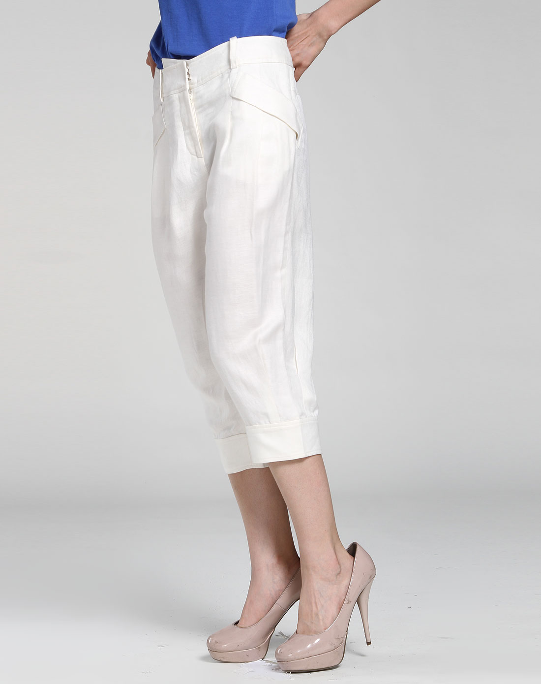 emely女装专场白色休闲七分裤