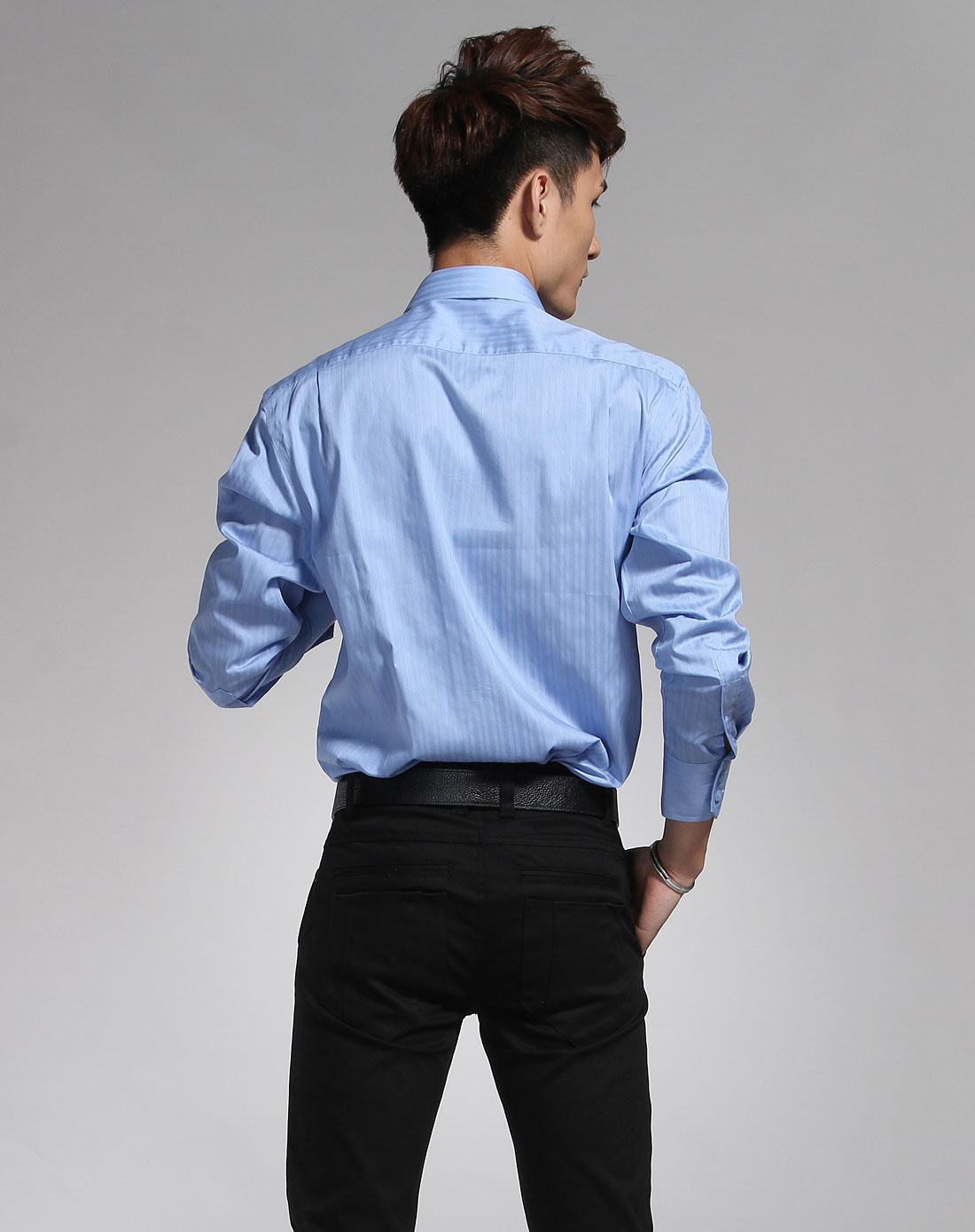 欧莱诺olomo男装专场粉蓝色翻领简约长袖衬衫