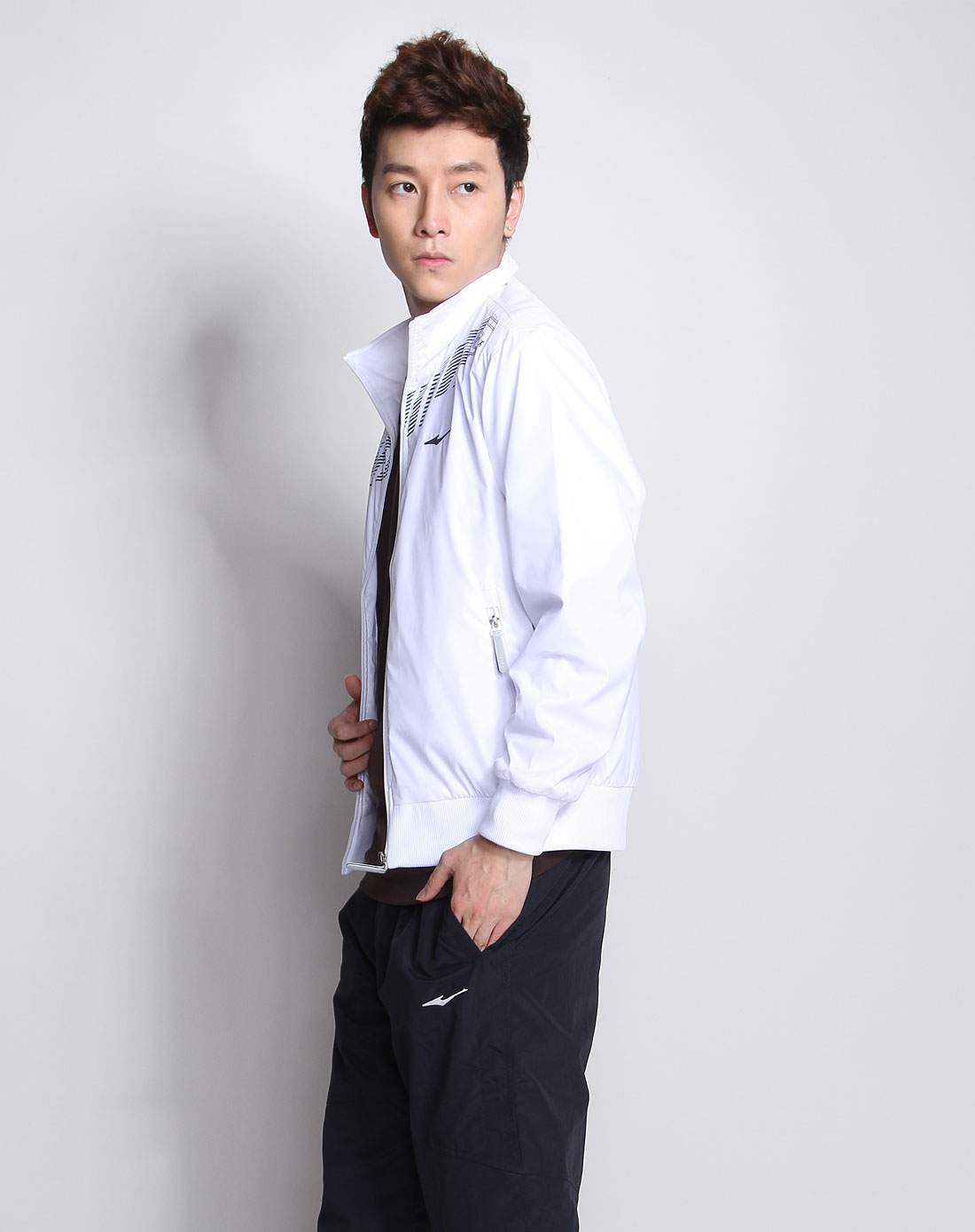 [ 鸿星尔克 ] 男款白色时尚加厚长袖夹克
