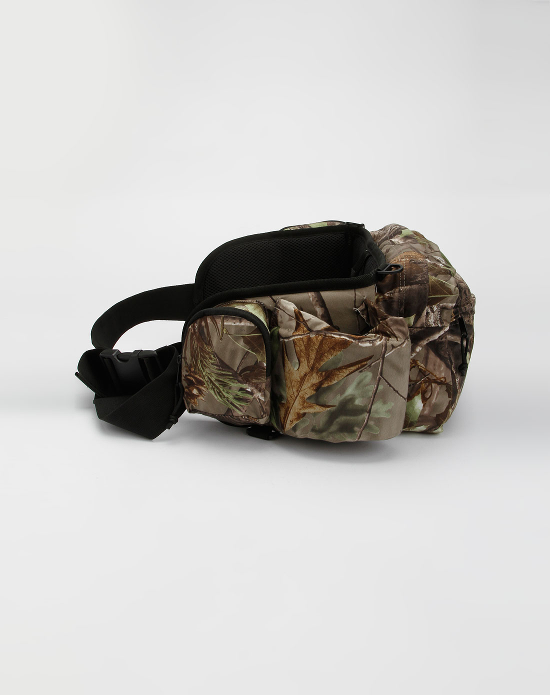 男款迷彩色时尚迷彩腰包