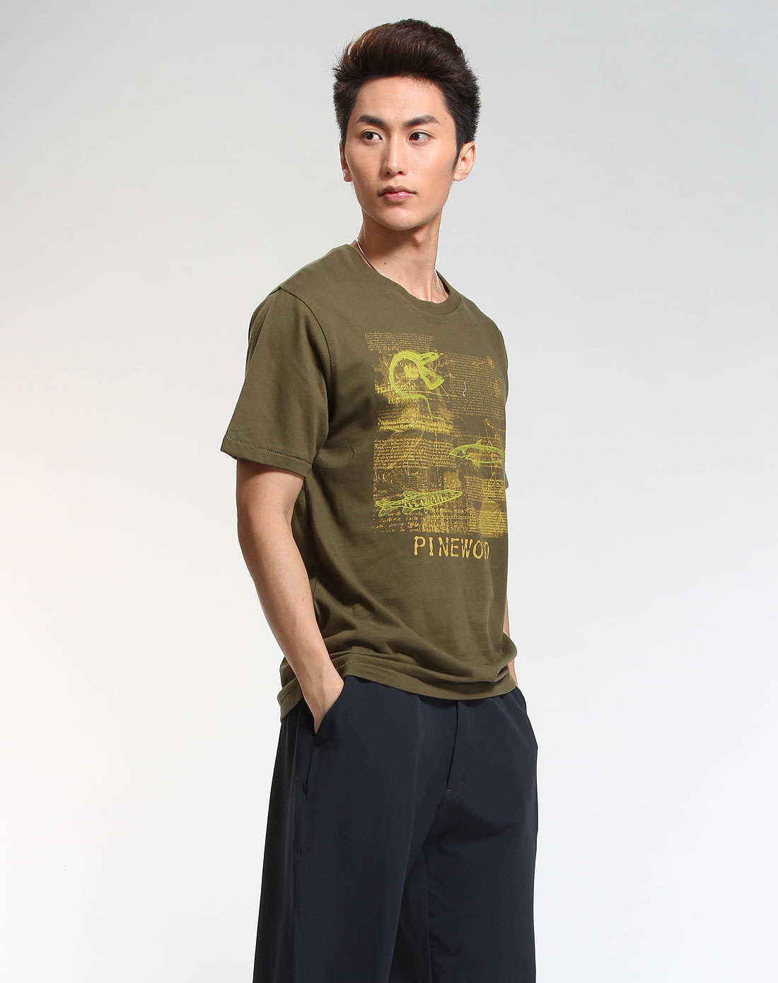 磐雾 男款橄榄色纯棉休闲t恤