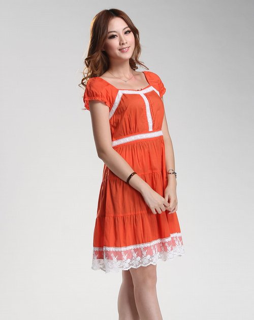茵佳妮in-colour女装专场浅橙红色休闲无袖连衣裙