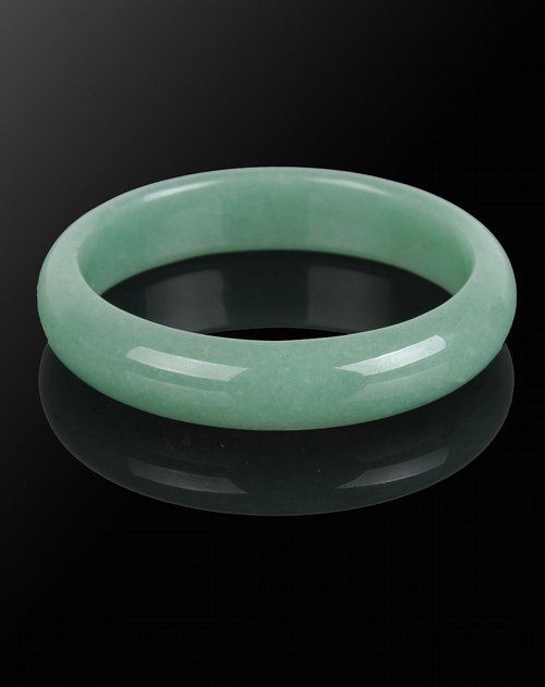 零点饰品专场女款绿色东陵玉手镯附鉴定证书