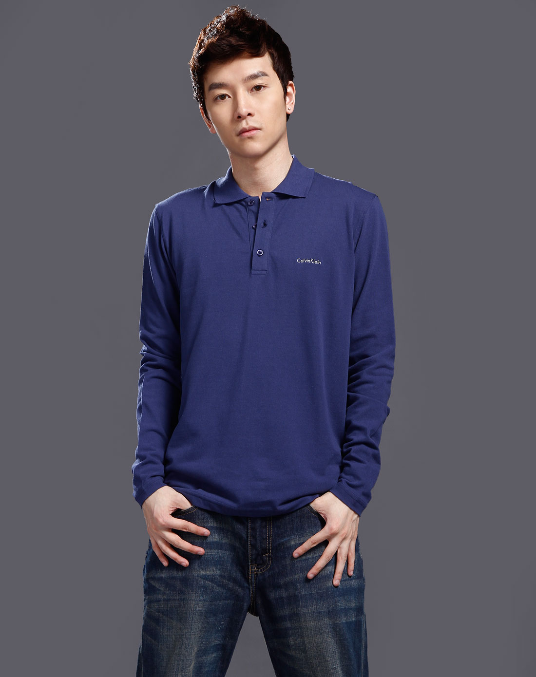 男款深蓝色半开襟长袖翻领上衣