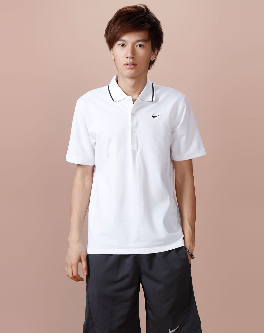 男款白色短袖polo衫2