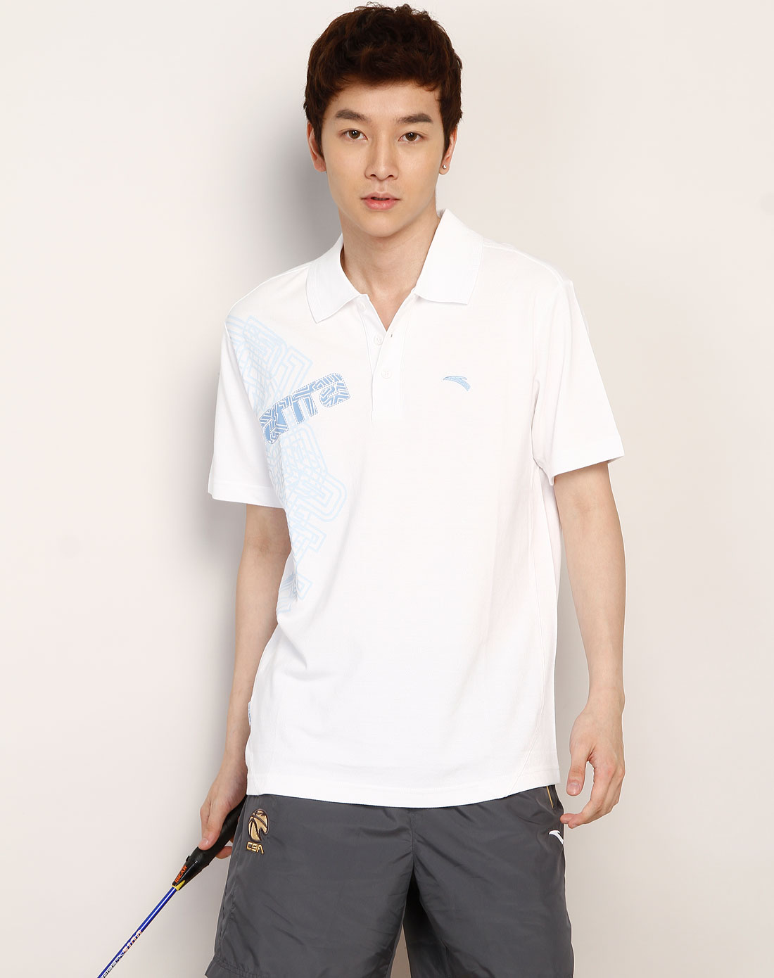 安踏anta-男装专场男款白色翻领印花短袖t恤