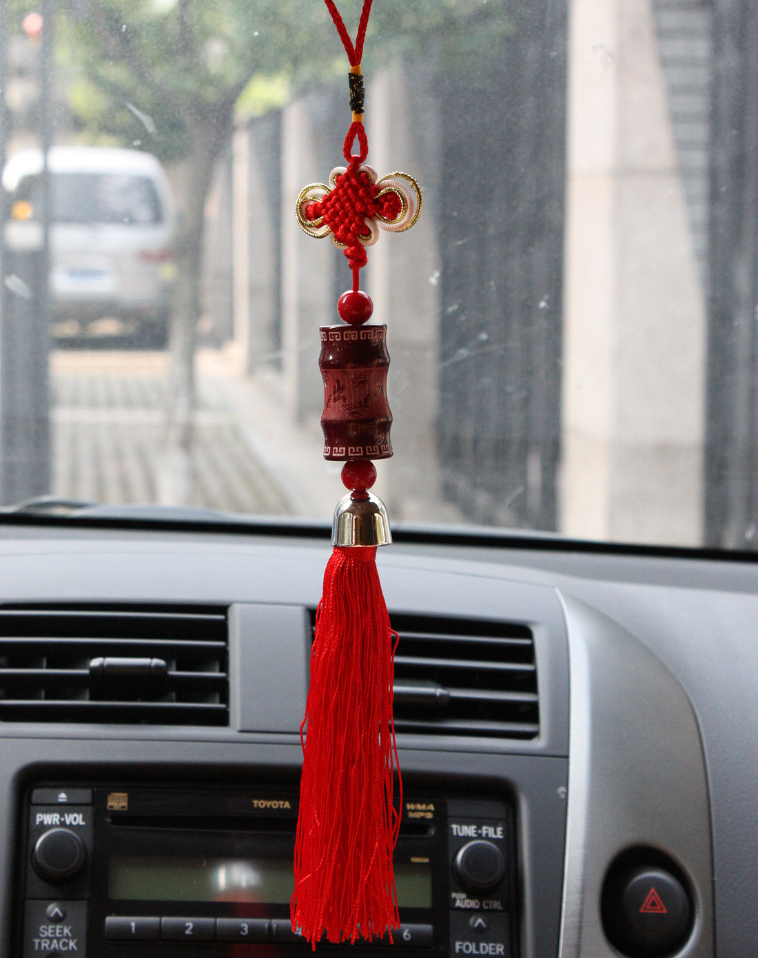 jm高档平安纳福车饰挂件(深红色)