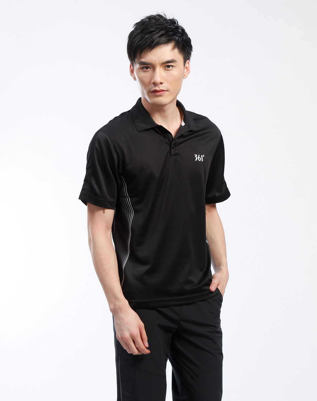 黑色翻领短袖t恤3_运动库存专场-男装特价低折_唯品会中国最大名牌