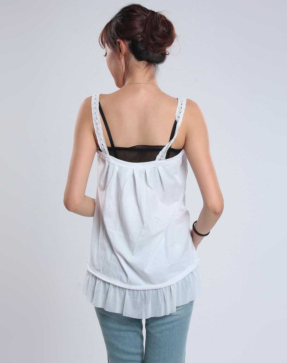 艾夫斯itisf4女装专场白色吊带背心