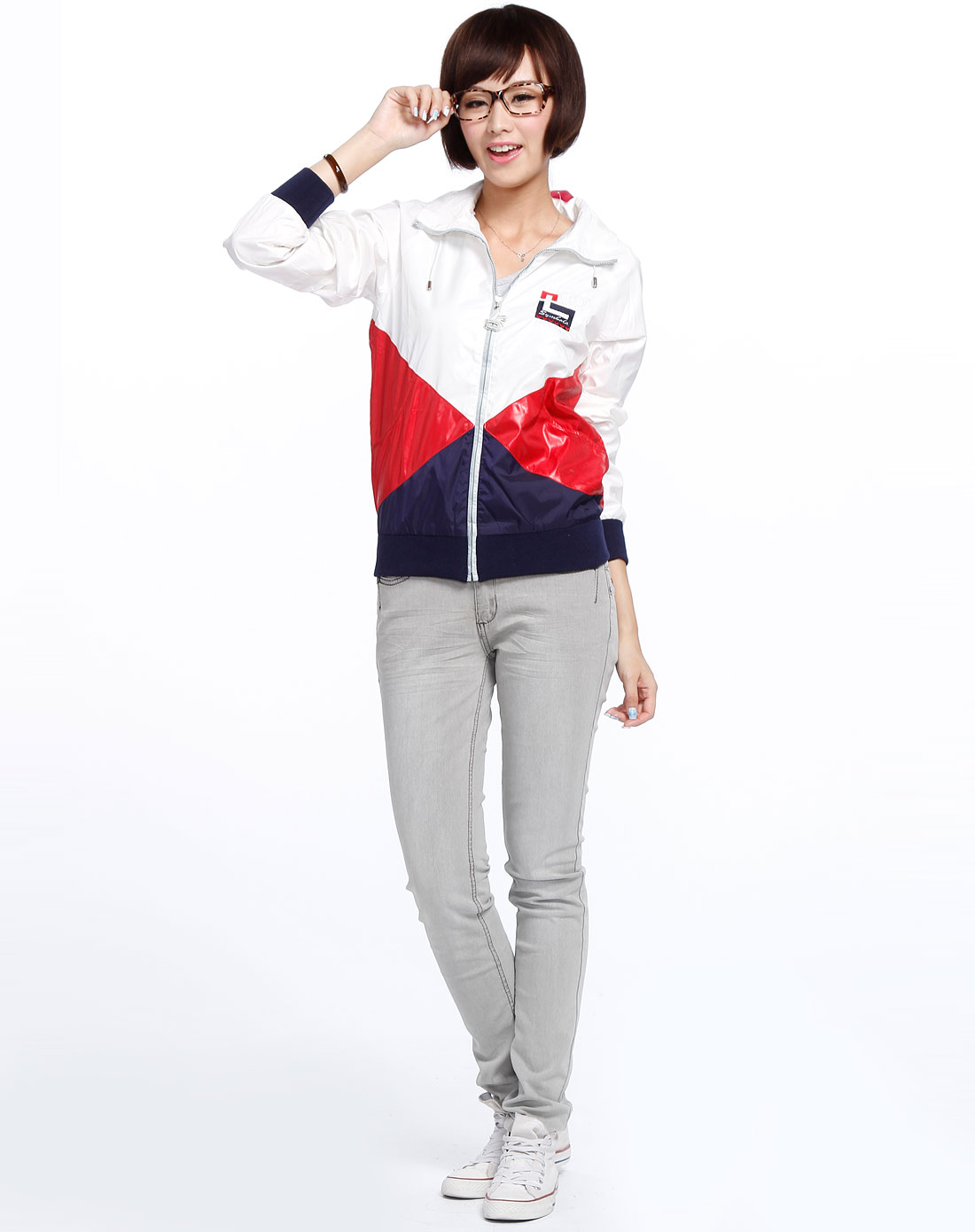 宝贝双星白色运动连帽长袖外套