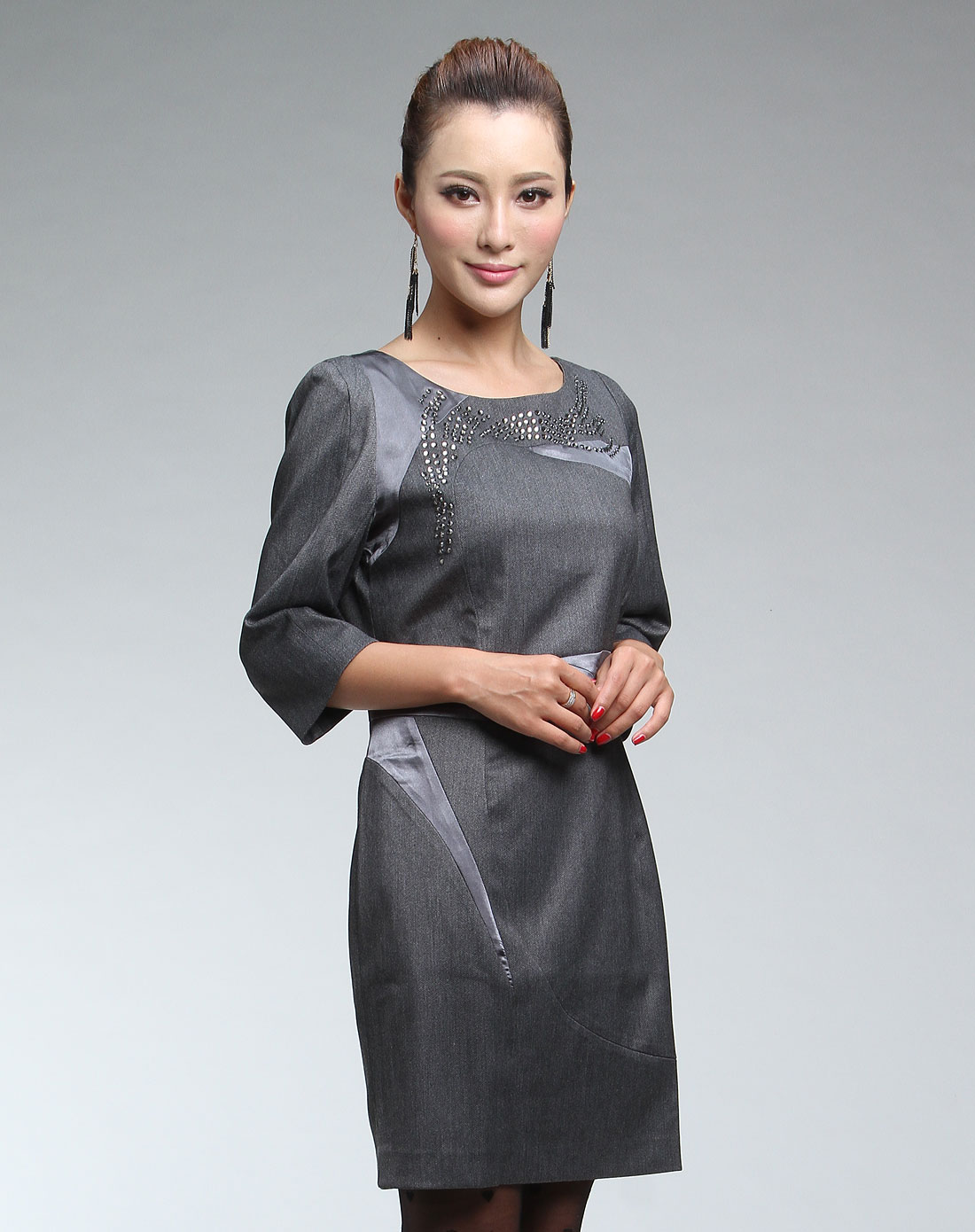 菁夫人kingfovlun女装专场-中灰色闪石中袖休闲连衣裙