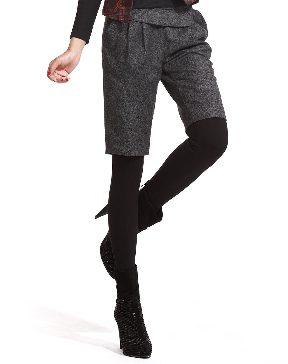 灰色韩版五分裤靴裤