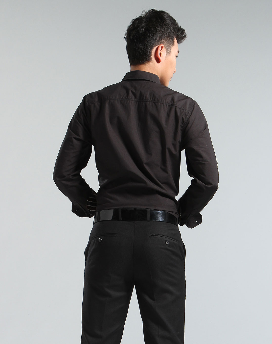 男款黑色简约时尚长袖休闲衬衫