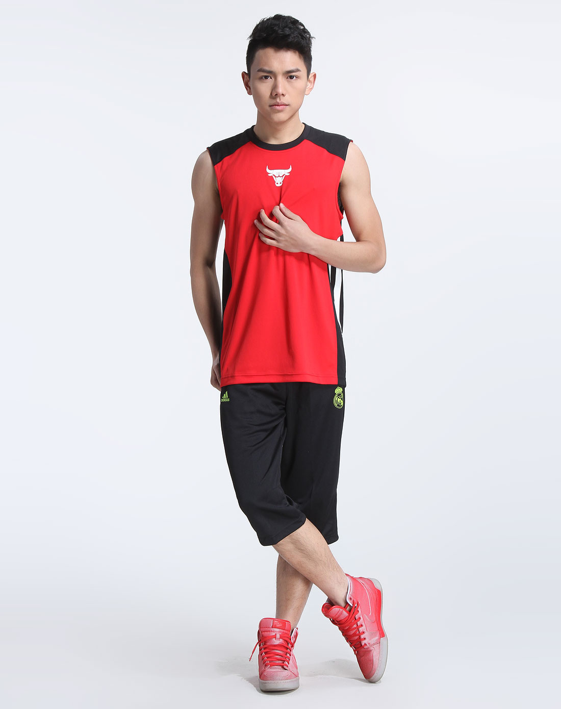 男款红黑色休闲无袖t恤