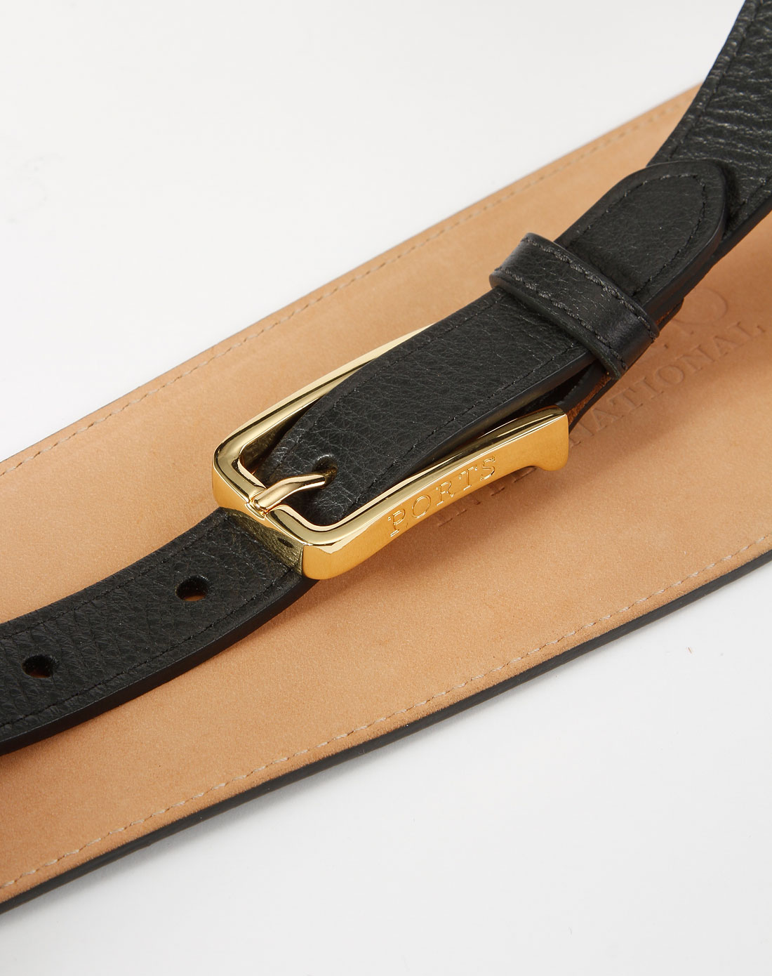 首页> 宝姿ports配件专场 > 女款黑色印纹时尚100%牛皮皮带