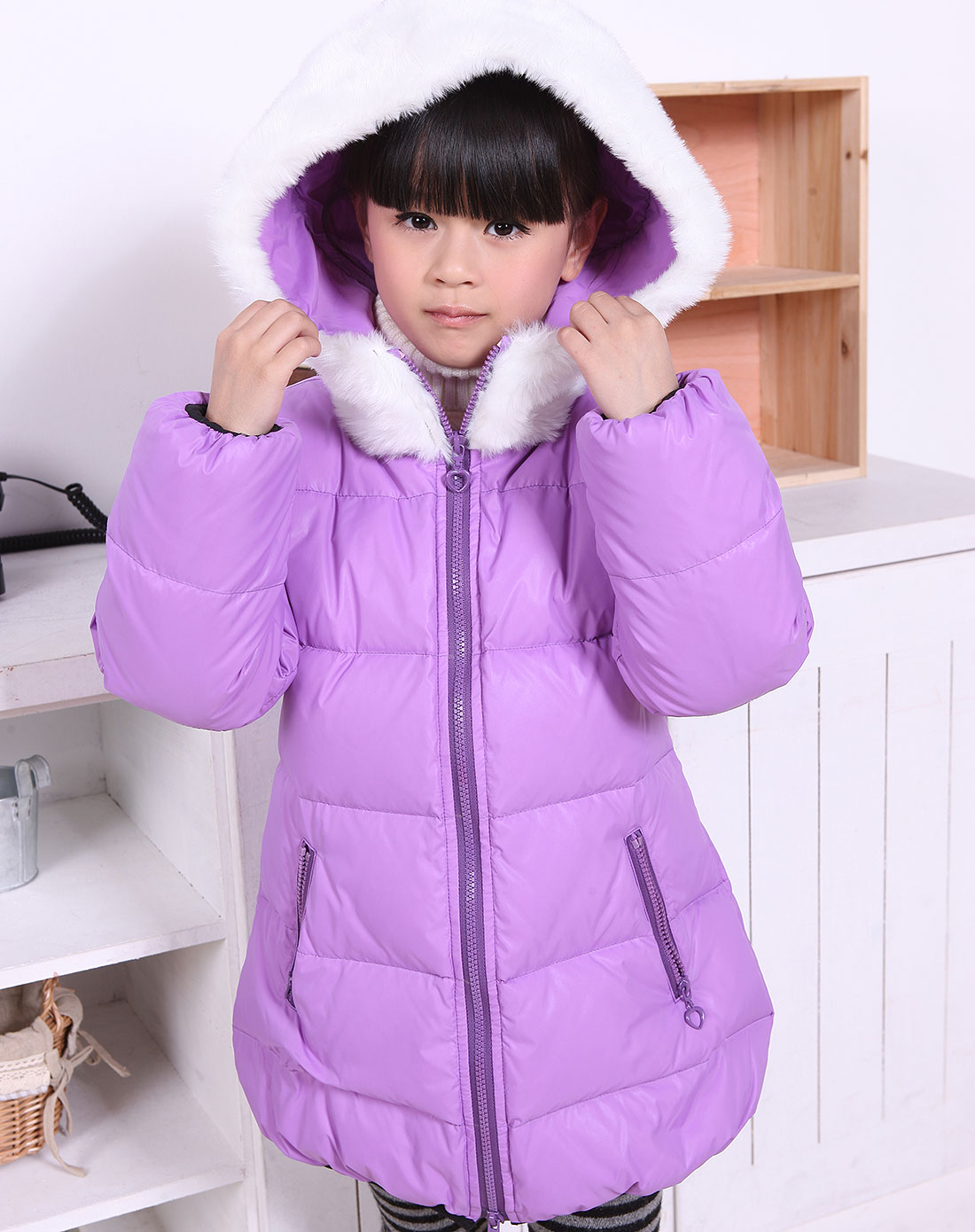艾伊宝aiyibao 女童紫色羽绒服