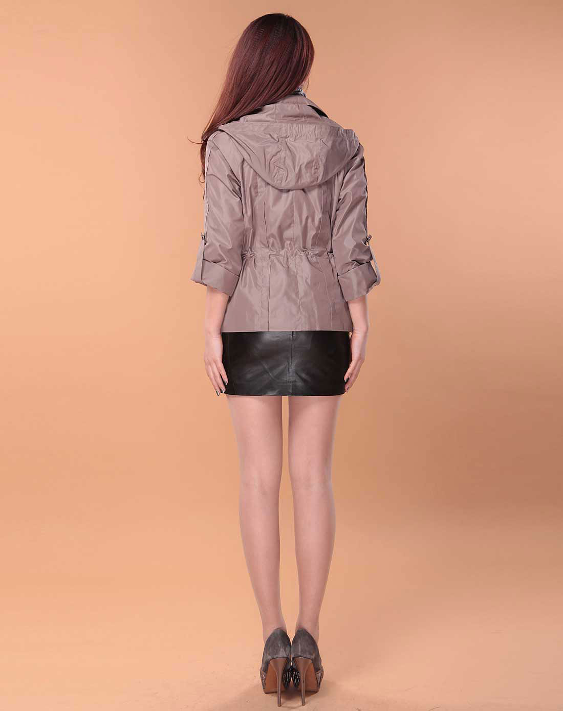 粉咖色优雅休闲长袖短风衣