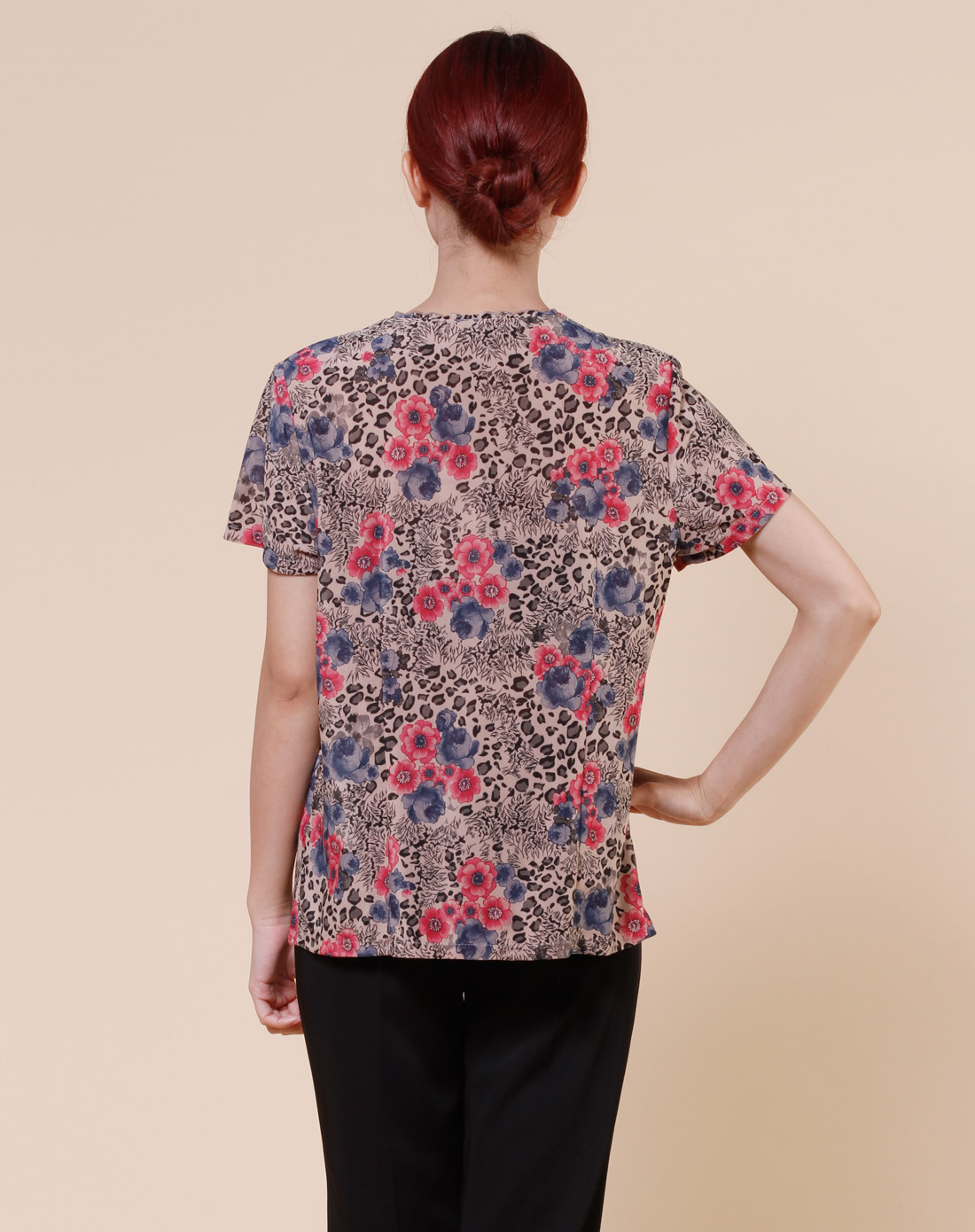 [ 昊意 ] 女款花色镶花短袖布衫