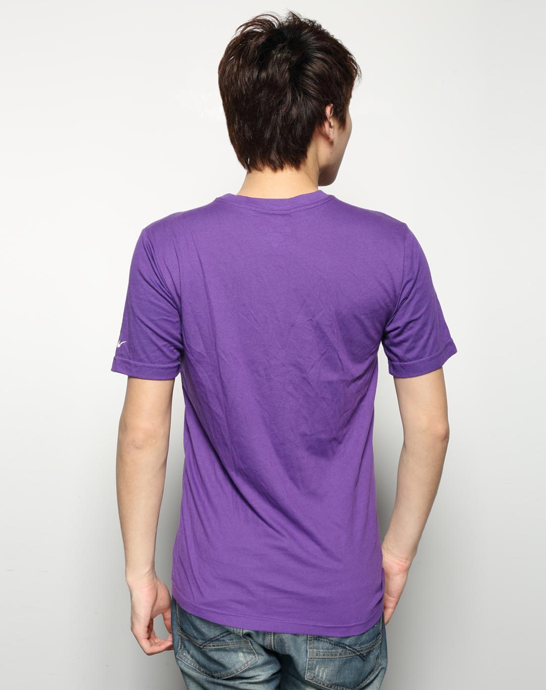 [ 耐克 ] 男子紫色短袖t恤