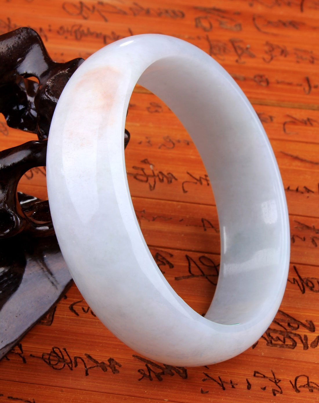 伊戴娇yidaijiao贵重饰品专场天然翡翠a货豆糯种细条手镯-约65.